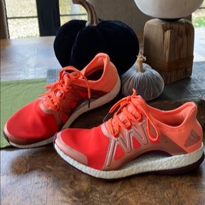 Women’s Ultra Boost 7.5